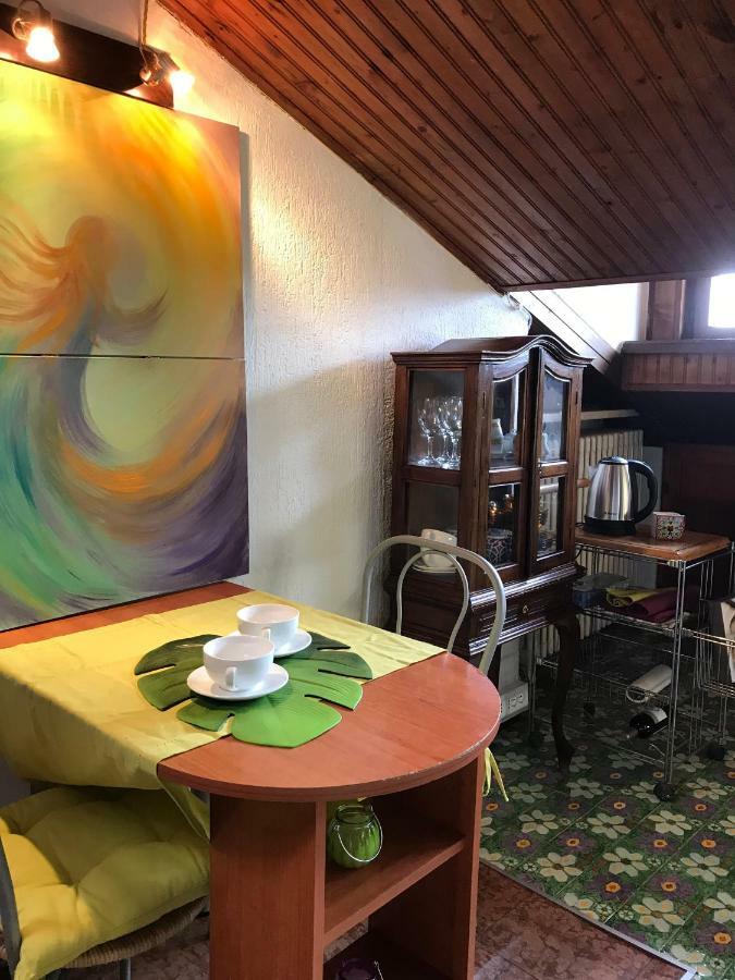 Apartamento La Soffitta Bohemien Verona Exterior foto